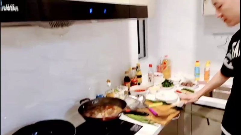 【2021-08-21 19点场】赛文柒Seven：珂珂来我家做客