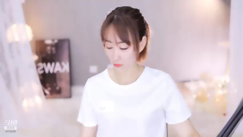 【2021-08-21 19点场】Jue美娘：冲个 超分团积分3500