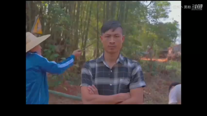 漠叔驾到寸草不生...