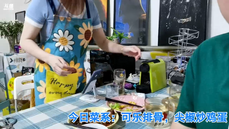 我在斗鱼看无尽无尽的无尽直播美食