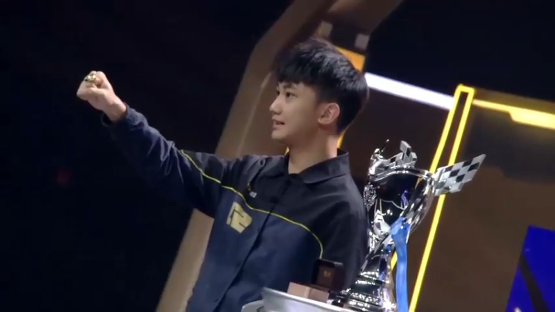 【赛后采访】RNGM.云海：我是亚洲车神！