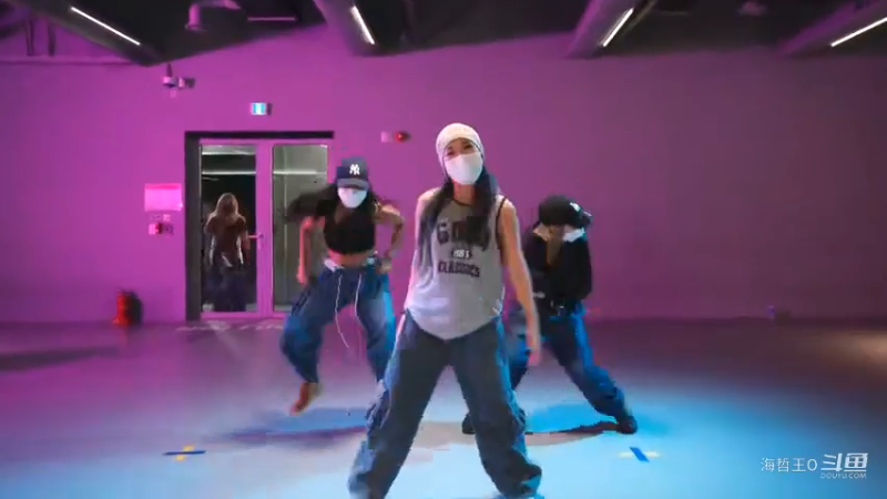 小姐姐日常编舞街舞秀