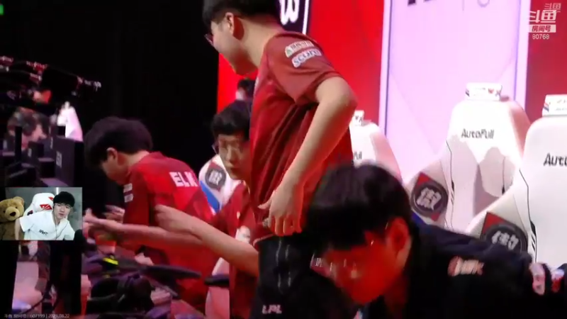 【2021-08-22 18点场】Misaya若风lol：若风：解说季后赛WE VS EDG