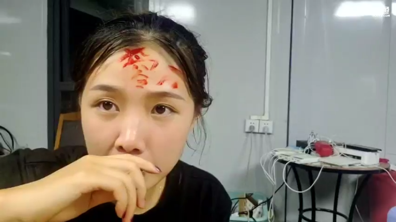 【2021-08-21 22点场】逐梦兄弟：502二台小莉开播了