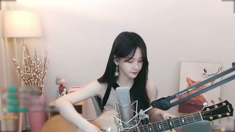 阿冷-祝天下所有的情侣都是失散多年的兄妹