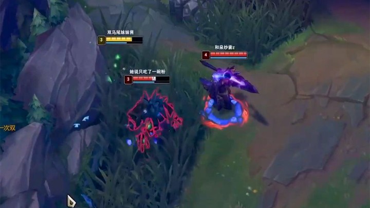 【恶霸提莫】提莫带艾黎打石头人AQ换血主Q或者主E效果是一样的，但是有一个区别就是主EA小兵更痛