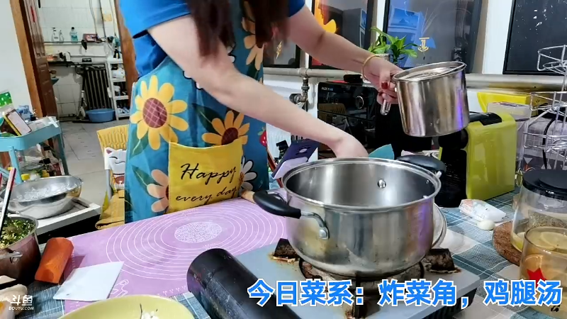 我在斗鱼看无尽无尽的无尽直播美食