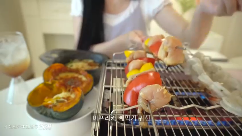 长的漂亮还能干 小姐姐真香(6)制作 小吃