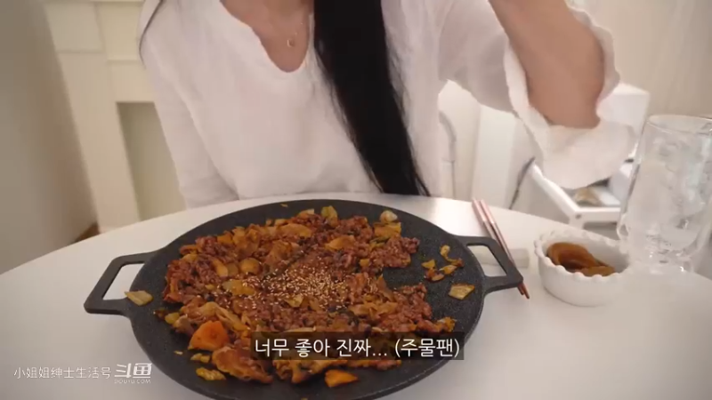 小姐姐 吃播 真香视频 (4)