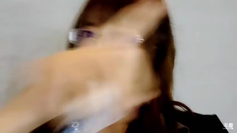 【2021-08-26 19点场】骆歆冲冲冲：骆歆：今天《茶余饭后》赛后节目，看情况播