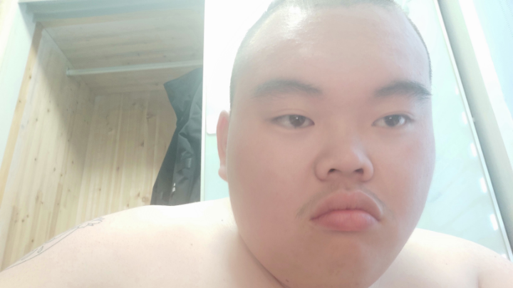 世上最菜的穿越火线玩家，