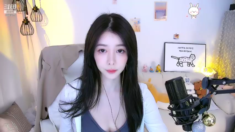 【2021-08-26 21点场】晒网的慧儿呀：只要开心 不要懂事