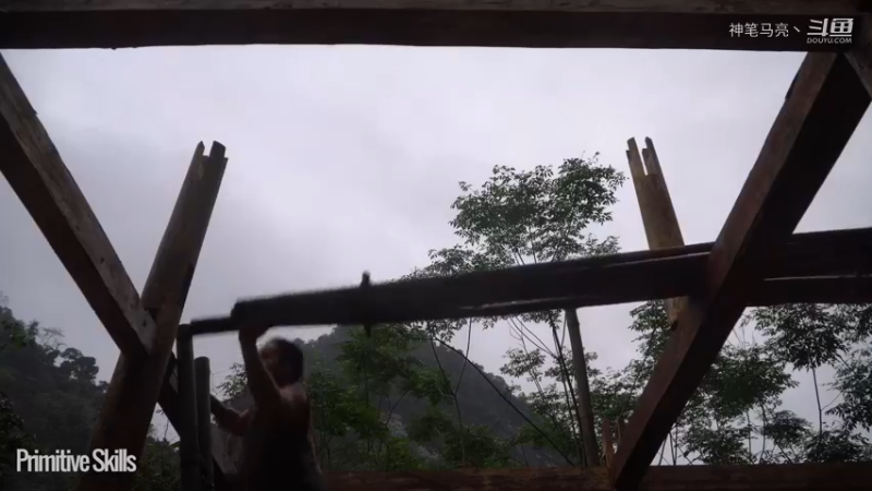 全集更新精剪版(14)E70竹屋升级，建造木屋【真人我的世界-空手发展-单人炼铁】