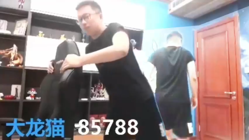 猫哥，这歌没听过啊