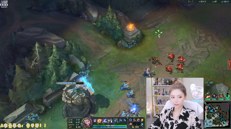 【英雄联盟】不2不叫周淑怡的精彩时刻 20210827 08点场