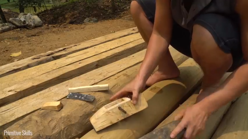 全集更新精剪版(13)E69制作木匠工具【真人我的世界-空手发展-单人炼铁】