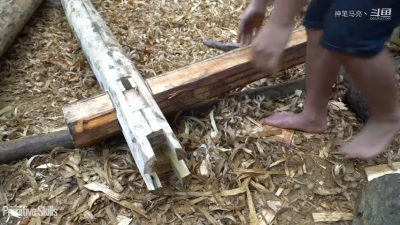 全集更新精剪版(8)E70竹屋升级，建造木屋【真人我的世界-空手发展-单人炼铁】