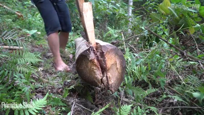 全集更新精剪版(11)E122门前泳池【真人我的世界-空手发展-单人炼铁】