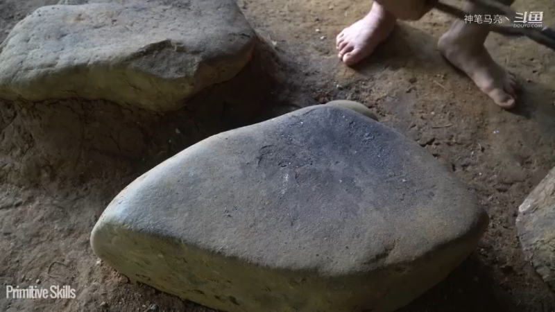 全集更新精剪版(6)E110锻造工具镰刀，韭菜瑟瑟发抖【真人我的世界-空手发展-单人炼铁】