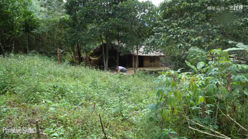 全集更新精剪版(12)E110锻造工具镰刀，韭菜瑟瑟发抖【真人我的世界-空手发展-单人炼铁】