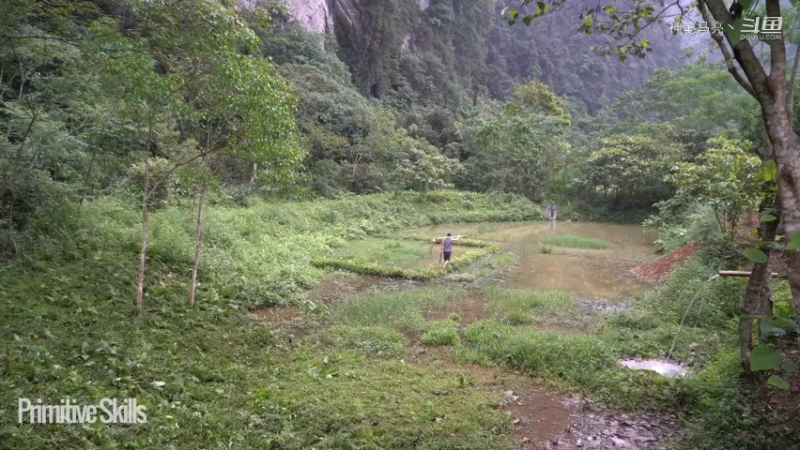 全集更新精剪版(1)E121交通工具 独轮车【真人我的世界-空手发展-单人炼铁】