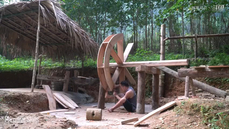 全集更新精剪版(5)E119动力 大水车试用【真人我的世界-空手发展-单人炼铁】