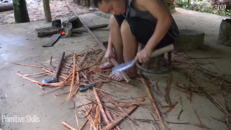 全集更新精剪版(13)E122门前泳池【真人我的世界-空手发展-单人炼铁】