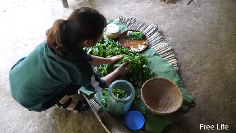 10制作传统厨具和四川泡菜19妹子深入荒野隐居修仙,建设世外桃源投个币吧