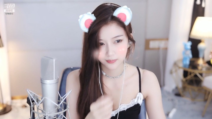 萌七啊丶8-30-《做我的猫》