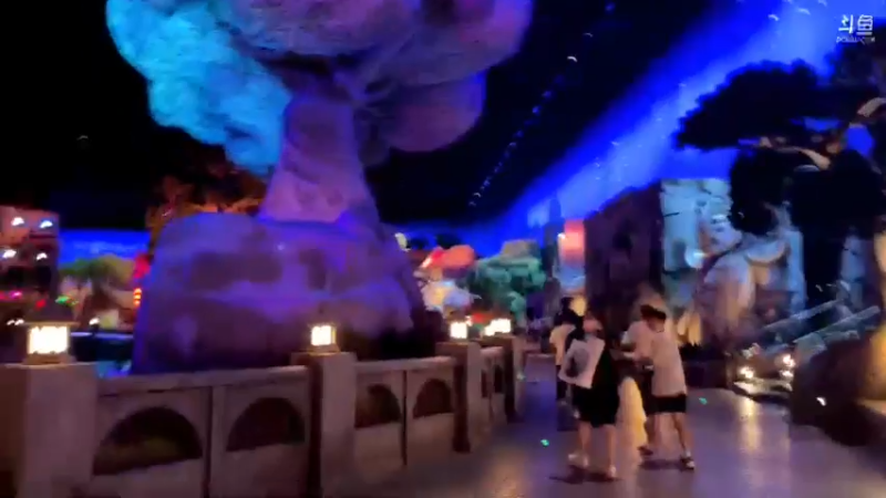 【2021-08-30 17点场】狐狸酱大魔王：北京环球影城的一天
。