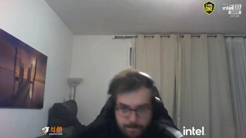 【2021-08-30 04点场】老鸡奇遇记：晚上看LGD决赛！今天双倍！