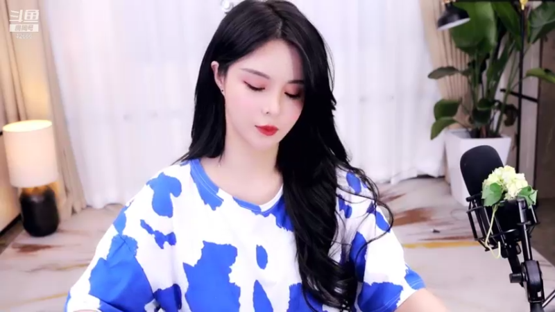 【2021-08-30 22点场】苏恩Olivia：苏恩：宝贝们双倍亲密度冲冲冲