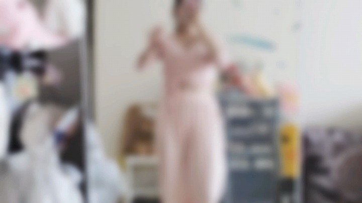 中午好！来跳舞！
⊂ヽ(　^ω^)つ^ω^)つ
　＼　　／　　／
　　(＿_フ( ＿_フ
　　(／　　(／
打游戏不如跳舞