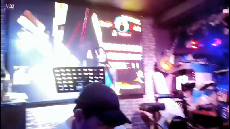 【2021-08-22 23点场】天天丶丶丶丶丶丶丶：欧皇附体好么？？？？？？