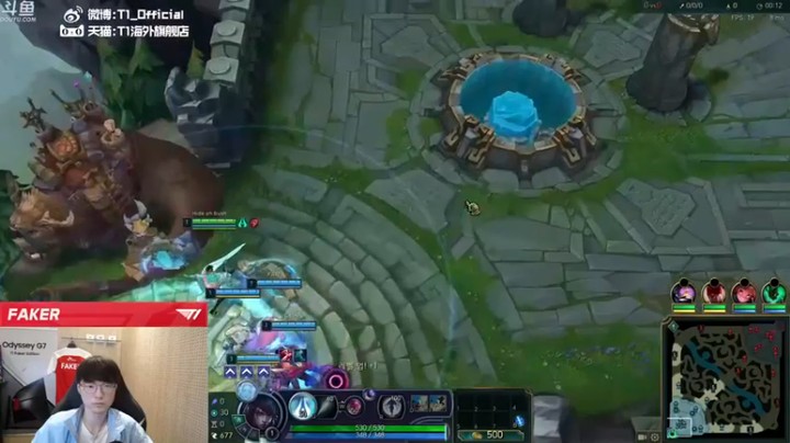 【T1直播faker】12-0厄斐琉斯，李哥的AD也如此秀？
