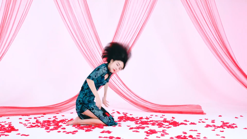 我在斗鱼看沫沫同学丶直播舞蹈