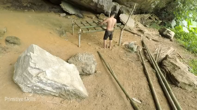 梦开始的地方精剪P9在庇护所制作床(8)(真人我的世界-空手发展-石器时代)