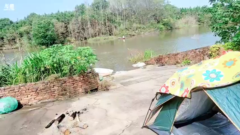 【2021-09-04 10点场】洪湖小肖：10:30上线，1个【666】卡粉丝牌