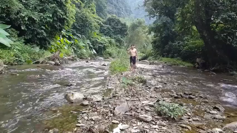 第1季梦开始的地方精剪P18制作木弩(1)(真人我的世界-空手发展-石器时代)