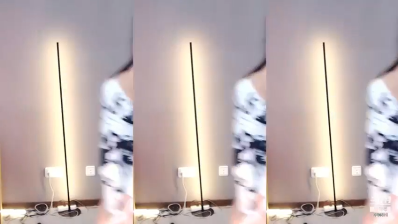 萌七啊丶舞蹈视频DOUYU_920891_2021_09_05_14_10_38