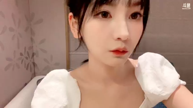 【2021-09-05 21点场】叶知秋Vanessa：双倍亲密度三倍上限 秋秋不定时户外