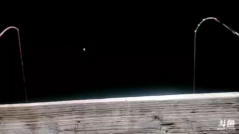 【2021-09-05 00点场】魅力生活i：老二接盘30条翘嘴可以完成嘛？