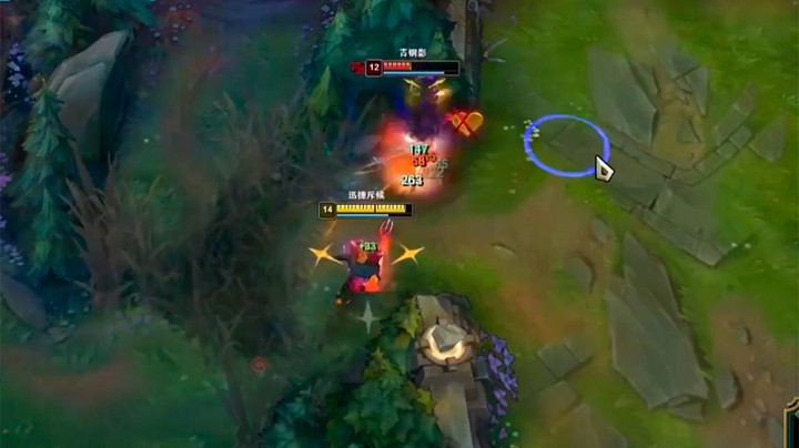 【恶霸提莫】提莫其实不着急出鬼书因为我们有点燃点燃就是最大的重伤，提莫单挑时间五秒钟足够了