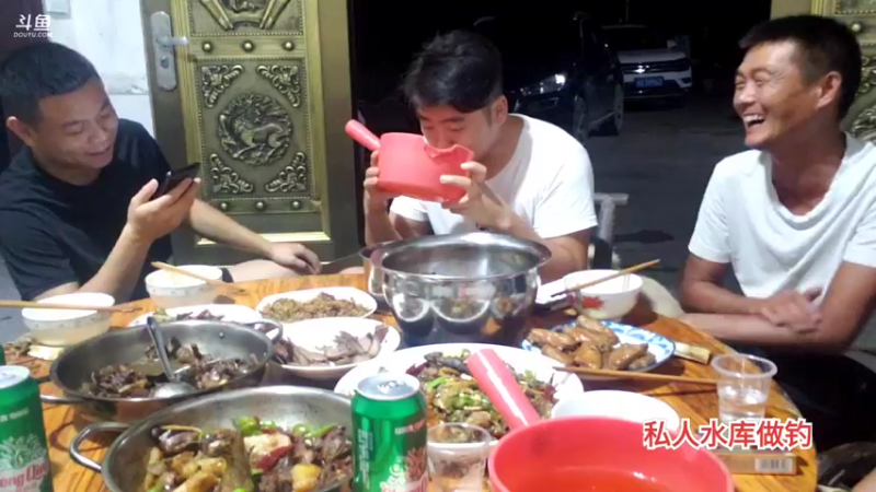 【2021-09-06 20点场】魅力生活i：欢迎谢总荣归故里