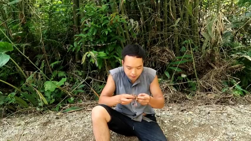 精剪回顾1号基地24打野吃吃吃15【传统技术-真人我的世界-空手发展-单人炼铁】