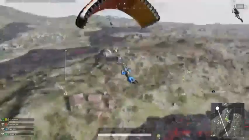 谁头铁 谁硬，变身动作英雄！PS4 绝地求生 手柄吃鸡 最强体验  厉害啊，PS4 绝地求生(2021987)手柄吃鸡  像菜鸡群殴