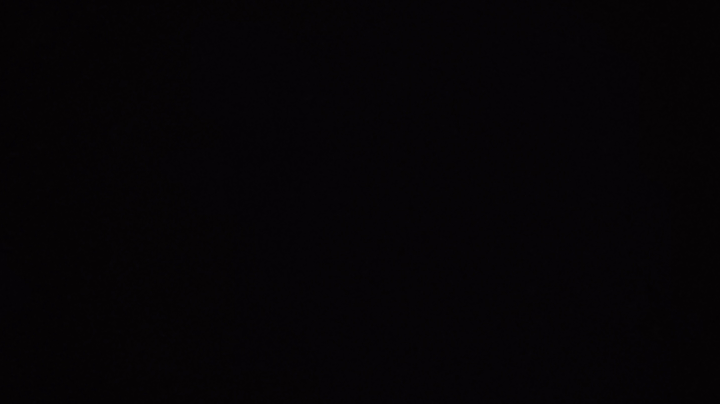 电1月镜