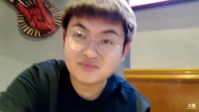 【2021-09-07 20点场】火力堂主：成都吃不辣火锅啥体验！