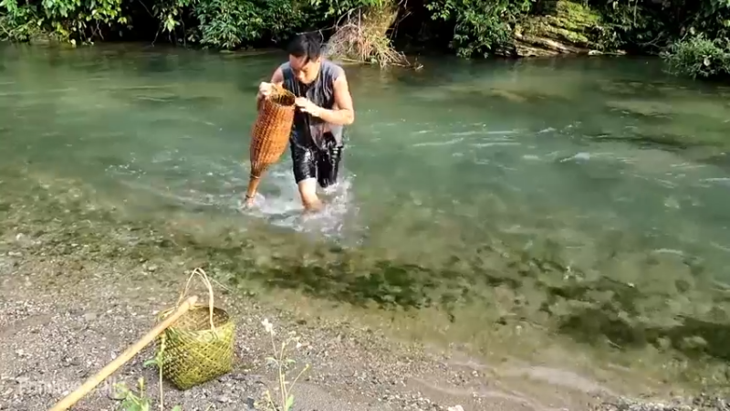 精剪回顾1号基25抓鱼育种8【传统技术-真人我的世界-空手发展-单人炼铁】