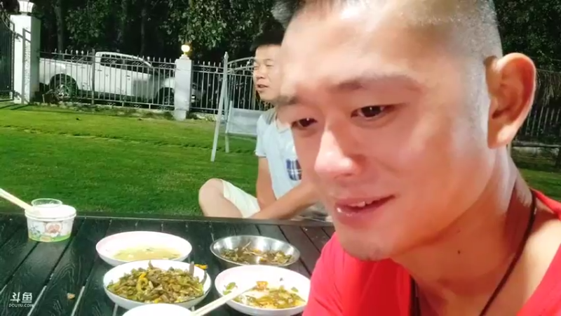 【2021-09-08 20点场】洪湖小肖：怼坑！十点半上线